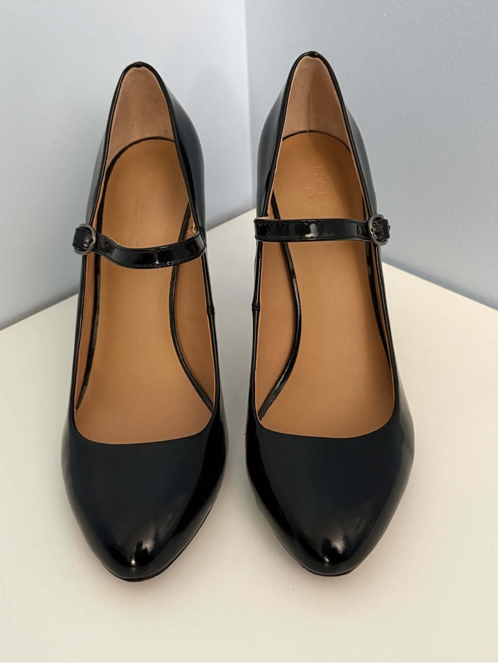 Halston Heritage “Carol” Black Patent Mary Jane Pumps sz 8.5